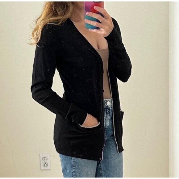 Ann Taylor Black Merino Wool V-Neck Cardigan Sz Small - Picture 8 of 11